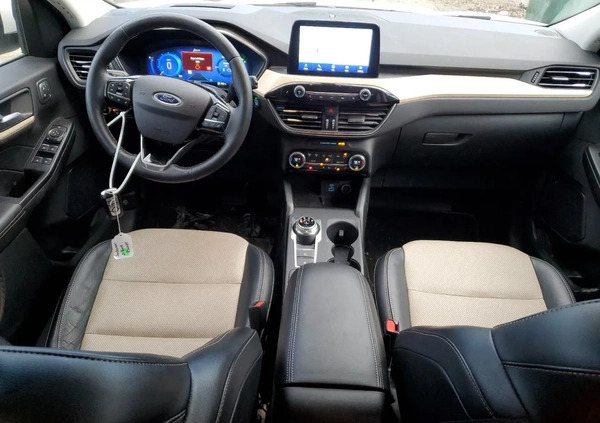 Ford Escape cena 55000 przebieg: 80200, rok produkcji 2020 z Rypin małe 56